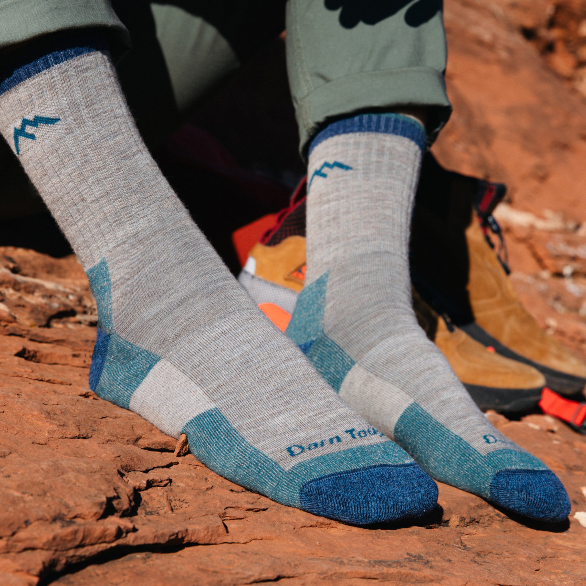 Men's Hiker Micro Crew Midweight Hiking Socks - Image 20