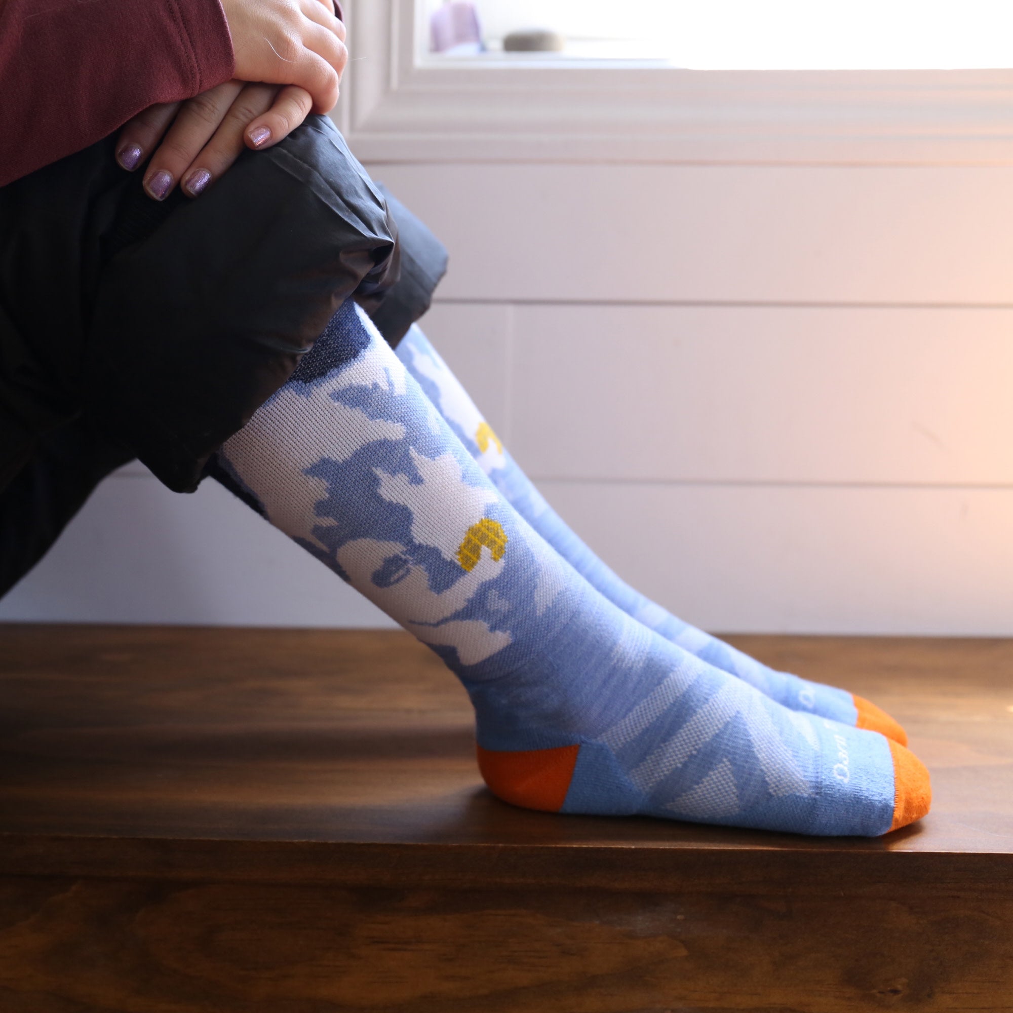 Kids Little Yeti Over-the-Calf Midweight Ski & Snowboard Socks - Image 5