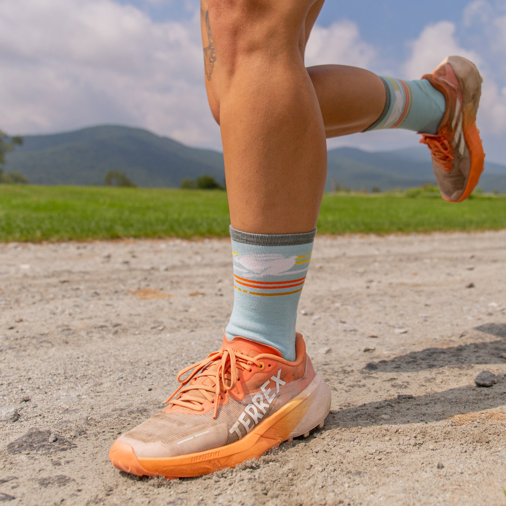 Women's Pacer Micro Crew Ultra-Lightweight Running Socks - Image 6