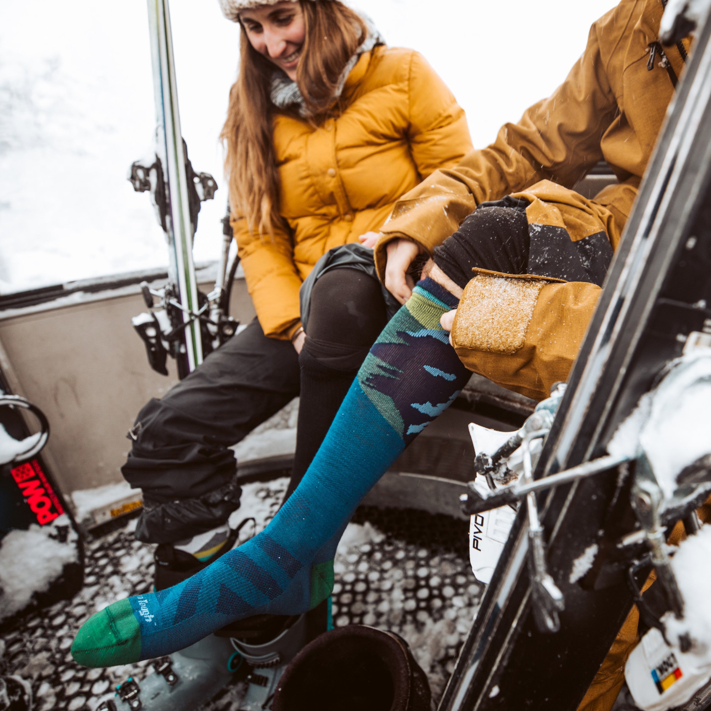 Men's Solstice Over-the-Calf Lightweight Ski & Snowboard Socks - Image 4